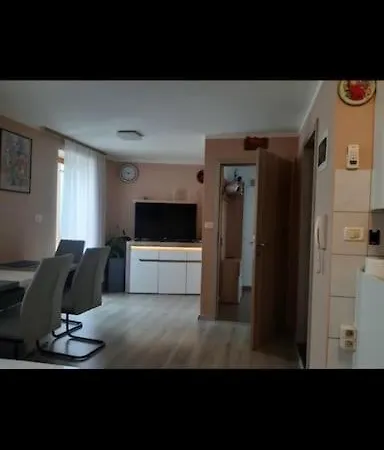 Apartment Apartma Tropic 2